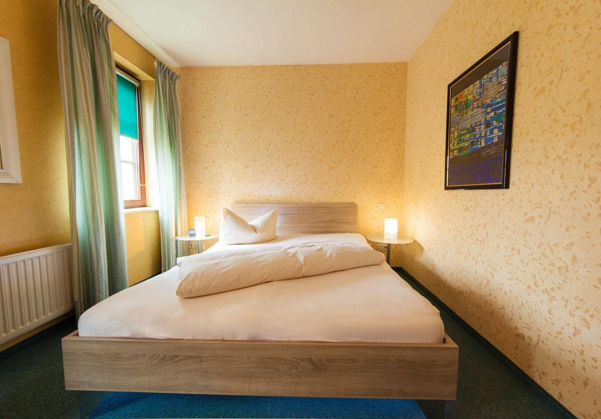 Garni-Hotel An Der Weide برلين المظهر الخارجي الصورة